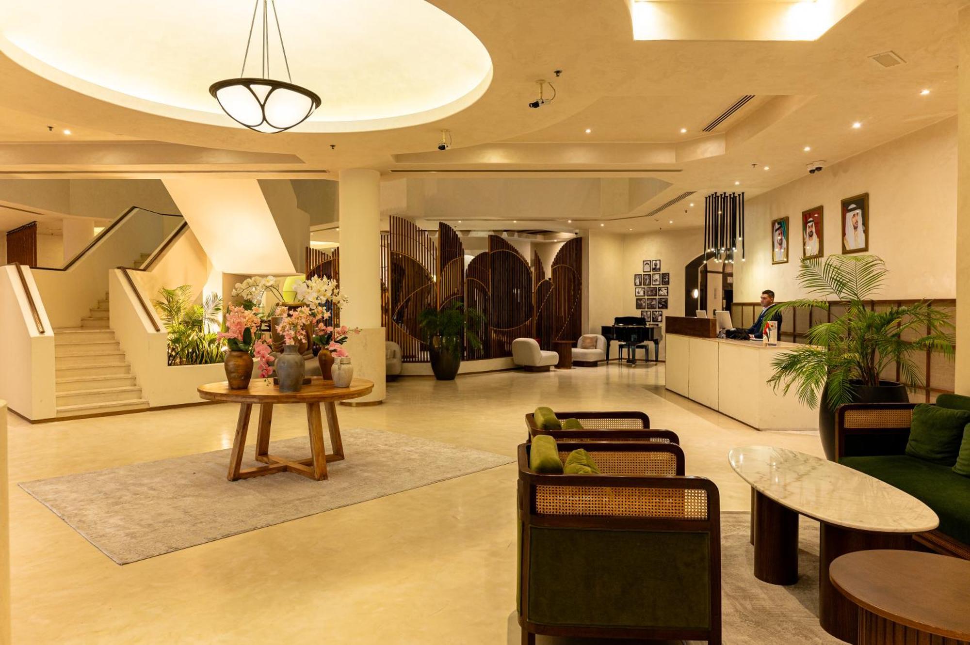 Majestic Cove Hotel - Formerly Le Meridien Fairway Dubai Buitenkant foto
