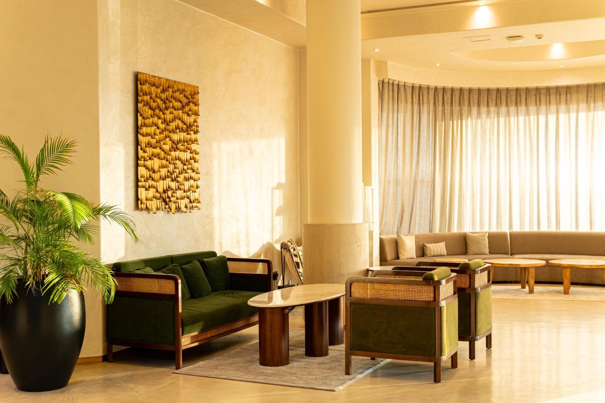 Majestic Cove Hotel - Formerly Le Meridien Fairway Dubai Buitenkant foto