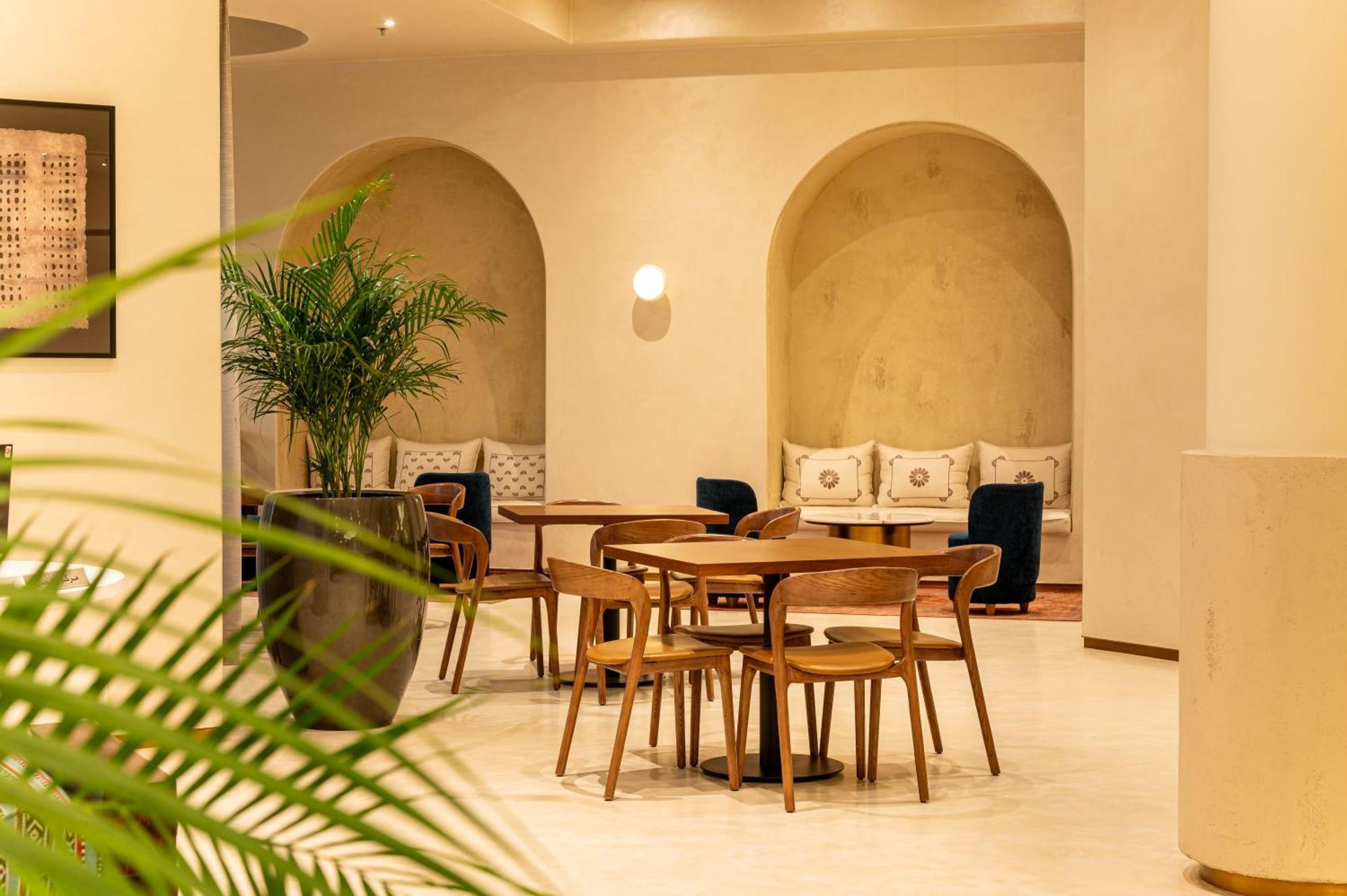 Majestic Cove Hotel - Formerly Le Meridien Fairway Dubai Buitenkant foto