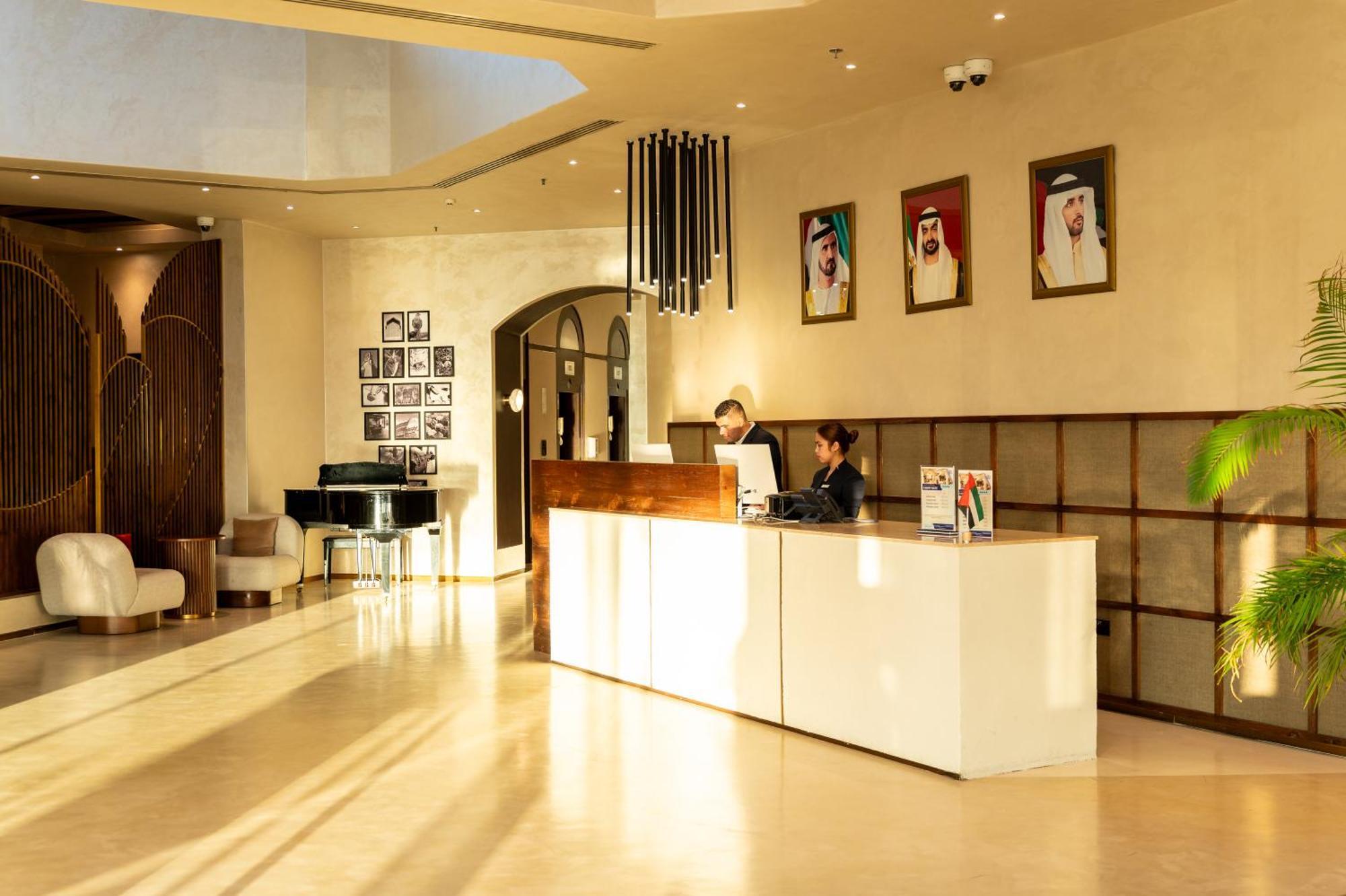 Majestic Cove Hotel - Formerly Le Meridien Fairway Dubai Buitenkant foto